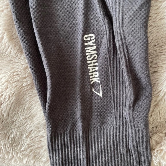 Gymshark power down leggings - Picture 1 of 2